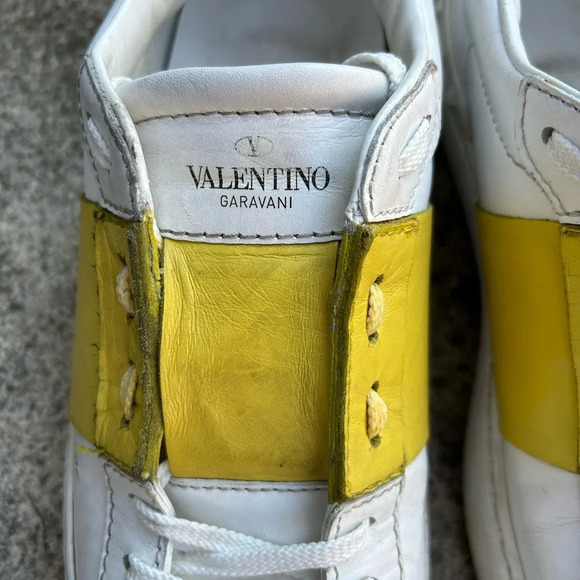 Valentino Garavani Open Rockstud low-top sneakers, size 41 - Picture 5 of 14